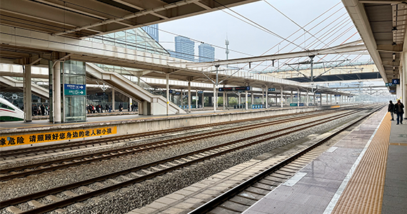 万网域名注册商查询